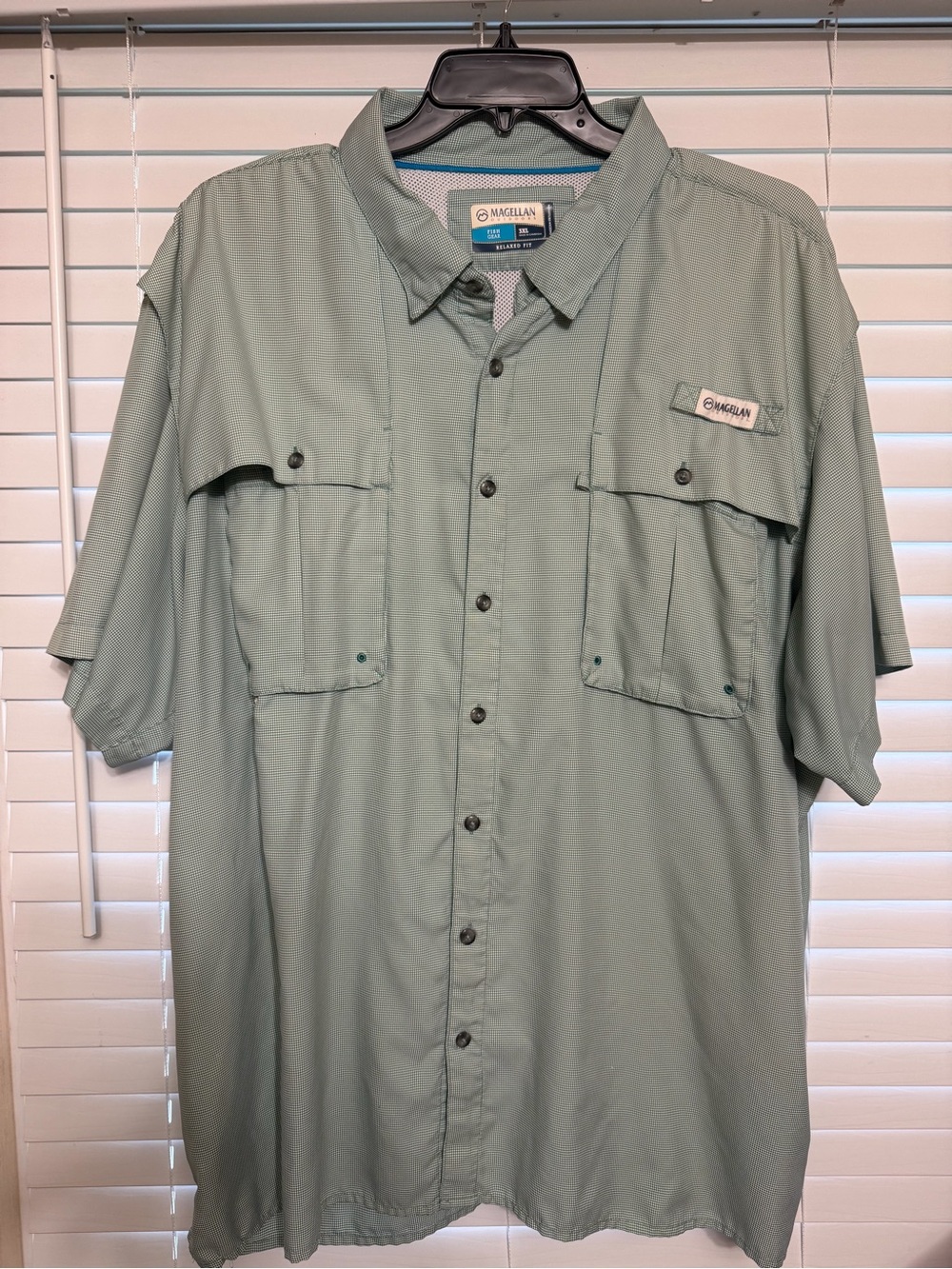 Magellan Outdoors Men's Short-Sleeve Button-Down Shirt - Sage Green
